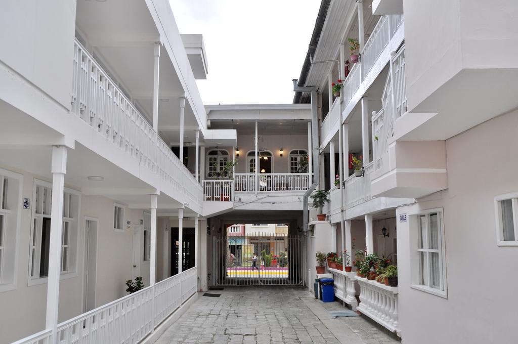 Hotel Europa Alausí Extérieur photo