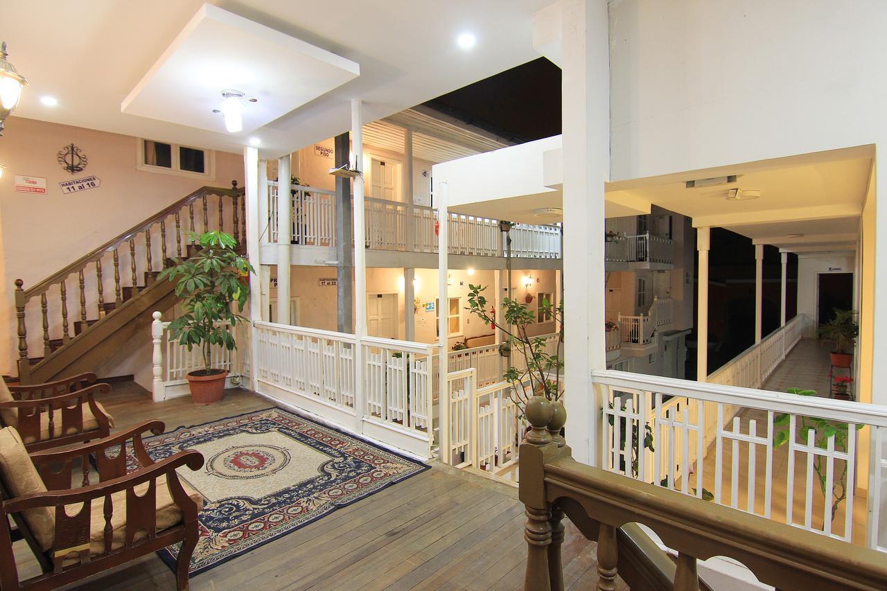 Hotel Europa Alausí Extérieur photo
