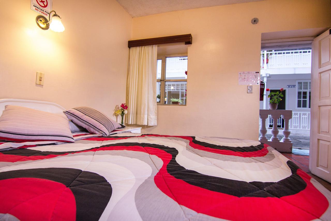 Hotel Europa Alausí Extérieur photo