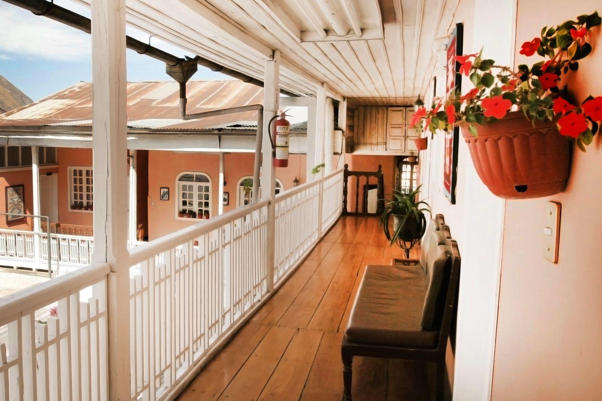 Hotel Europa Alausí Extérieur photo
